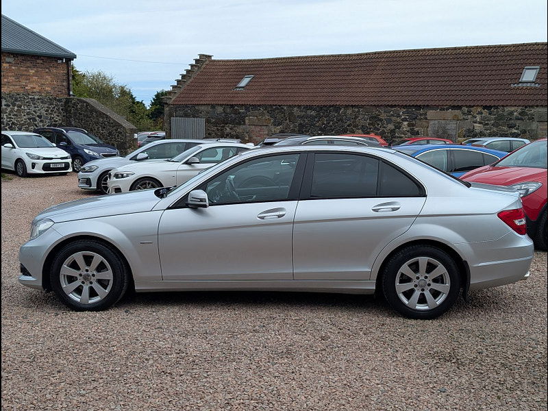 Mercedes-Benz C-Class 2.1L C220 SE CDi BlueEfficiency Auto Saloon 4dr Diesel Automatic Euro 5 (168 bhp) 4dr Automatic 2025
