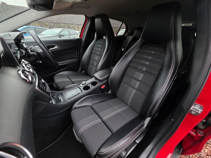 Mercedes-Benz GLA 1.6 GLA180 GPF Urban Edition SUV 5dr Petrol 7G-DCT Euro 6 (s/s) (122 ps) 5dr Automatic 2026