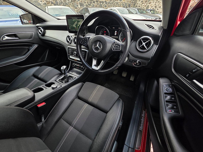 Mercedes-Benz GLA 1.6 GLA180 Urban Edition SUV 5dr Petrol Manual Euro 6 (s/s) (122 ps) 5dr Manual 2026