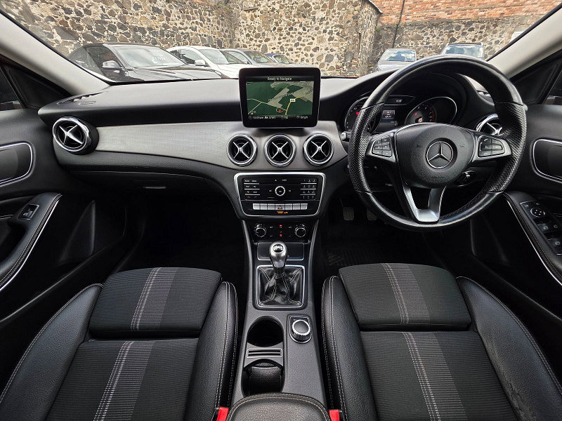 Mercedes-Benz GLA 1.6 GLA180 Urban Edition SUV 5dr Petrol Manual Euro 6 (s/s) (122 ps) 5dr Manual 2026