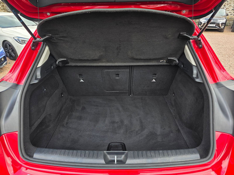 Mercedes-Benz GLA 1.6 GLA180 Urban Edition SUV 5dr Petrol Manual Euro 6 (s/s) (122 ps) 5dr Manual 2026