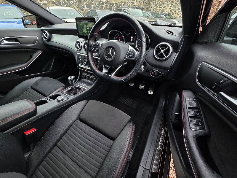 Mercedes-Benz GLA 1.6 GLA200 AMG Line SUV 5dr Petrol Manual Euro 6 (s/s) (156 ps) 5dr Manual 2026