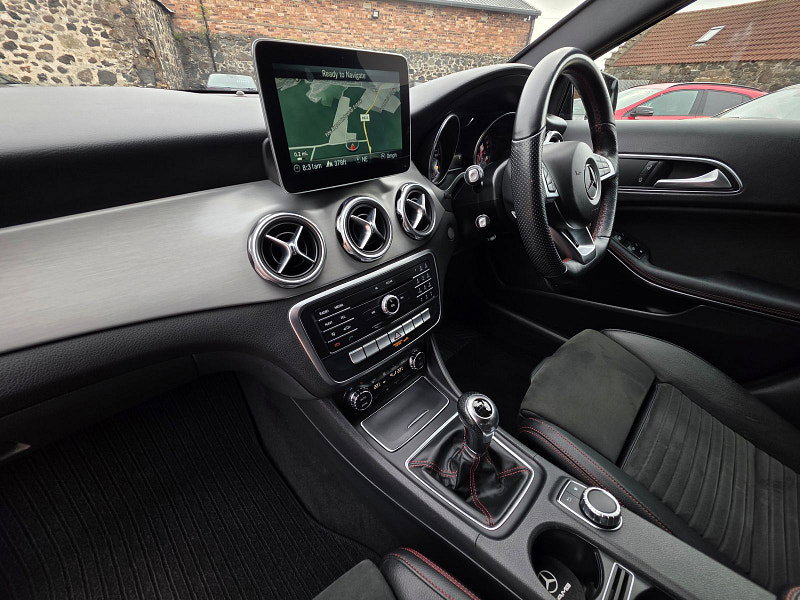 Mercedes-Benz GLA 1.6 GLA200 AMG Line SUV 5dr Petrol Manual Euro 6 (s/s) (156 ps) 5dr Manual 2026