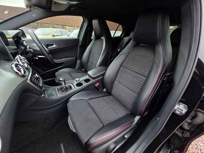 Mercedes-Benz GLA 1.6 GLA200 AMG Line SUV 5dr Petrol Manual Euro 6 (s/s) (156 ps) 5dr Manual 2026