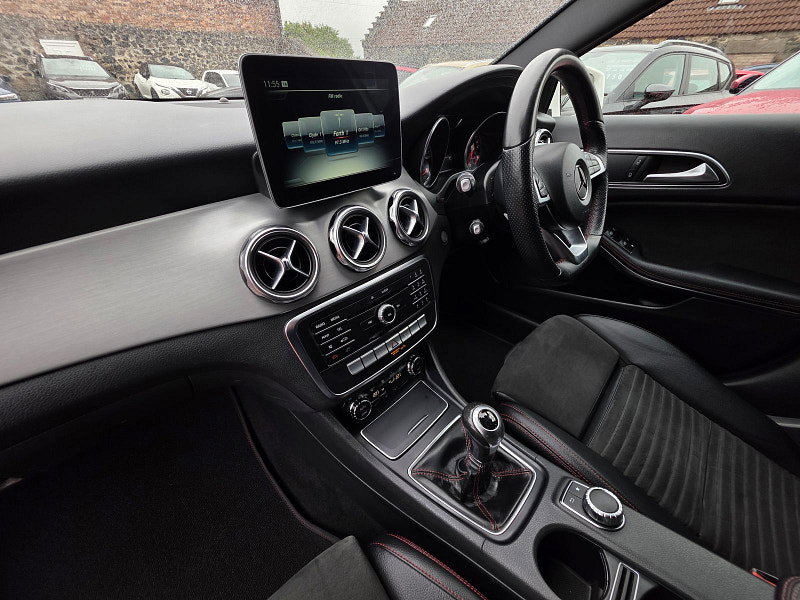 Mercedes-Benz GLA 1.6 GLA200 AMG Line SUV 5dr Petrol Manual Euro 6 (s/s) (156 ps) 5dr Manual 2026