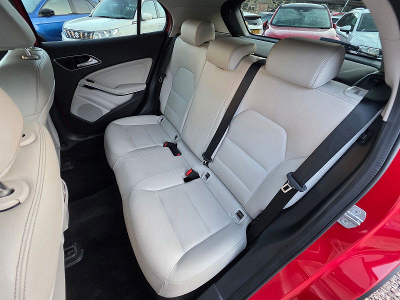 Mercedes-Benz GLA 1.6 GLA200 Sport SUV 5dr Petrol Manual Euro 6 (s/s) (156 ps) 5dr Manual 2026