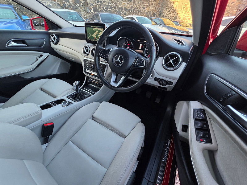 Mercedes-Benz GLA 1.6 GLA200 Sport SUV 5dr Petrol Manual Euro 6 (s/s) (156 ps) 5dr Manual 2026