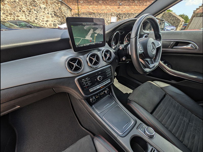 Mercedes-benz GLA 1.6L 200 AMG Line Executive Auto SUV 5dr Petrol Automatic Euro 6 (154 bhp) 5dr Automatic 2025