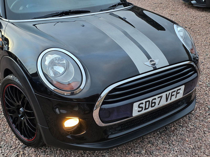 MINI Convertible 1.5 Cooper Convertible 2dr Petrol Manual Euro 6 (s/s) (136 ps) 2dr Manual 2025