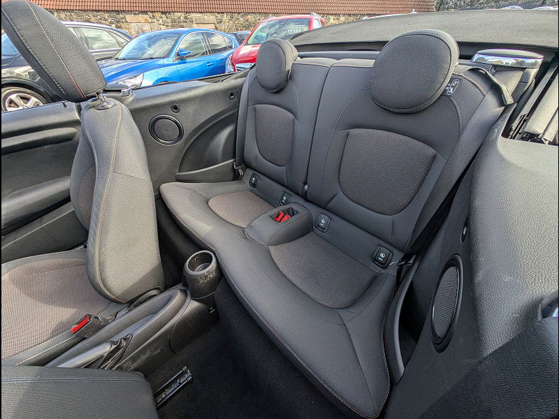 MINI Convertible 1.5L Cooper Convertible 2dr Petrol Manual Euro 6 (134 bhp) 2dr Manual 2025