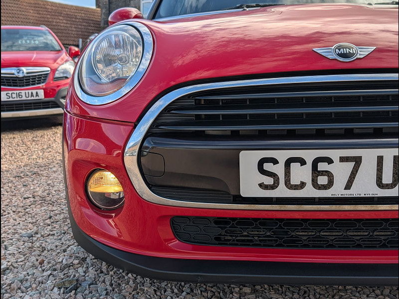 MINI Convertible 1.5L Cooper Convertible 2dr Petrol Manual Euro 6 (134 bhp) 2dr Manual 2025