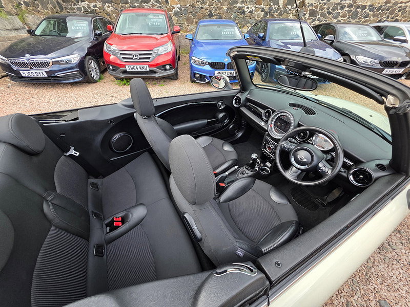 MINI Convertible 1.6 Cooper Convertible 2dr Petrol Manual Euro 6 (s/s) (122 ps) 2dr Manual 2026