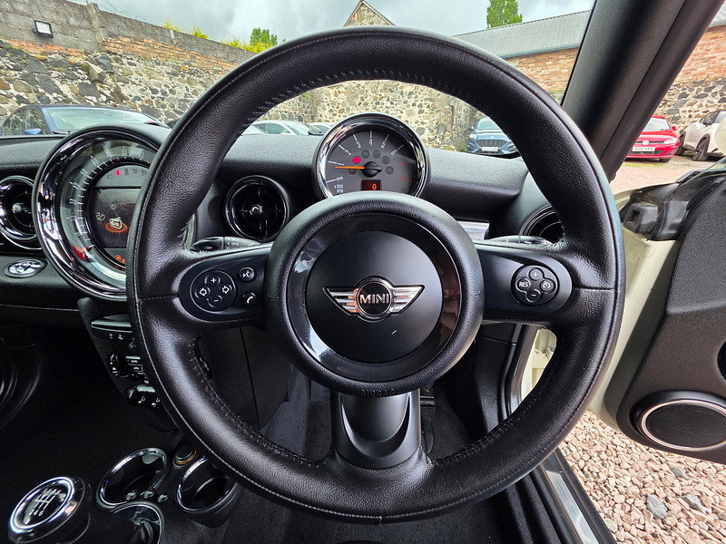 MINI Convertible 1.6 Cooper Convertible 2dr Petrol Manual Euro 6 (s/s) (122 ps) 2dr Manual 2026