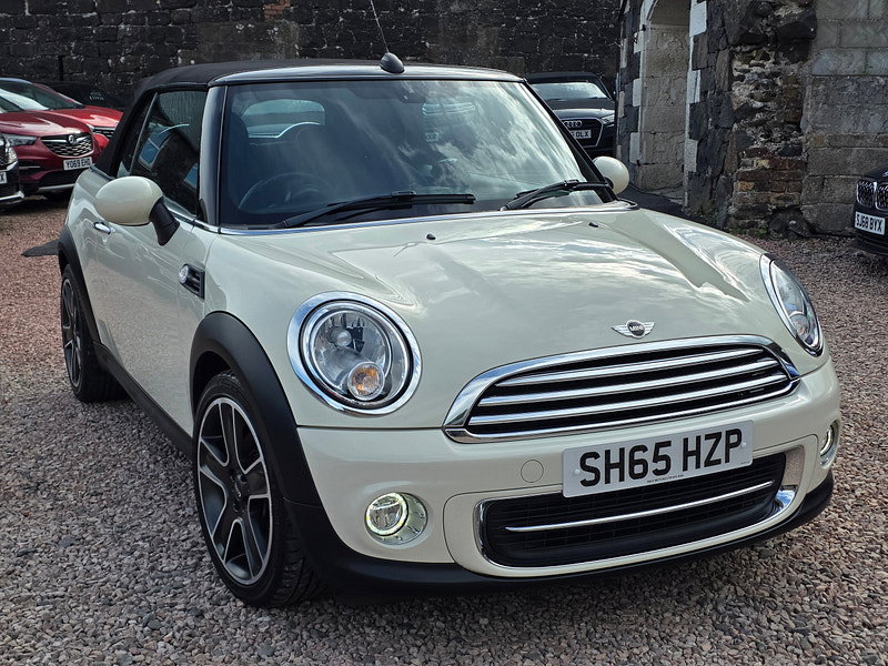 MINI Convertible 1.6 Cooper Convertible 2dr Petrol Manual Euro 6 (s/s) (122 ps) 2dr Manual 2026