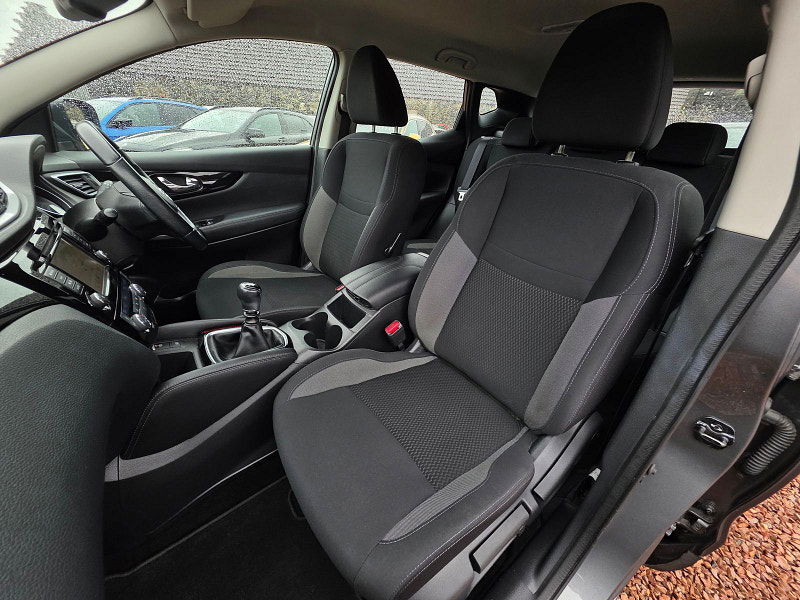 Nissan Qashqai 1.3 DIG-T Acenta Premium SUV 5dr Petrol Manual Euro 6 (s/s) (140 ps) 5dr Manual 2026