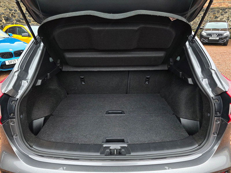 Nissan Qashqai 1.3 DIG-T Acenta Premium SUV 5dr Petrol Manual Euro 6 (s/s) (140 ps) 5dr Manual 2026