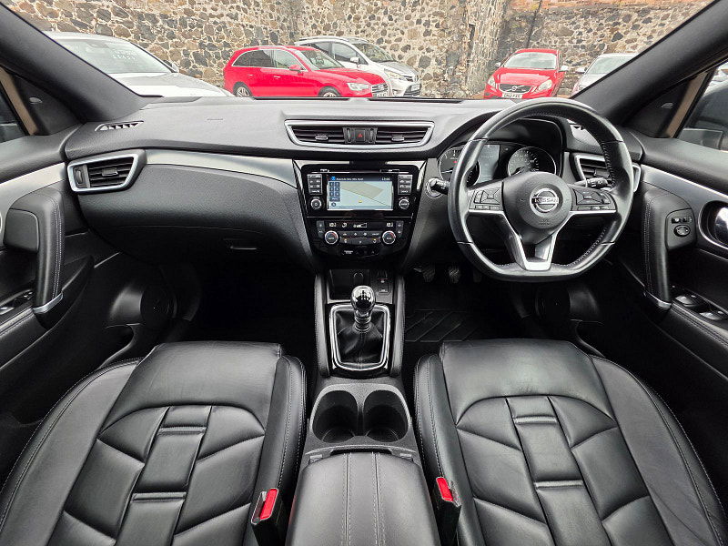 Nissan Qashqai 1.3L Tekna+ DiG-T SUV 5dr Petrol Manual Euro 6 (140 bhp) 5dr Manual 2025