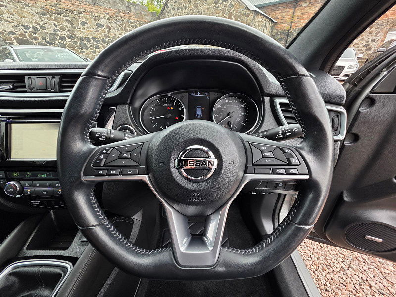 Nissan Qashqai 1.3L Tekna+ DiG-T SUV 5dr Petrol Manual Euro 6 (140 bhp) 5dr Manual 2025