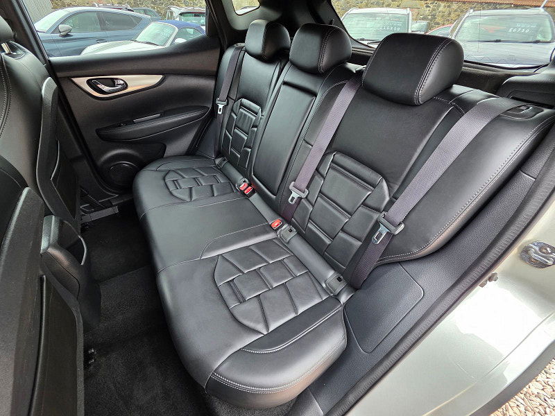 Nissan Qashqai 1.3L Tekna+ DiG-T SUV 5dr Petrol Manual Euro 6 (140 bhp) 5dr Manual 2025
