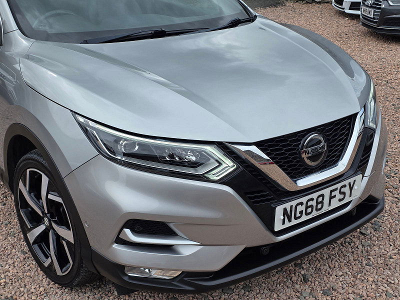 Nissan Qashqai 1.3L Tekna+ DiG-T SUV 5dr Petrol Manual Euro 6 (140 bhp) 5dr Manual 2025