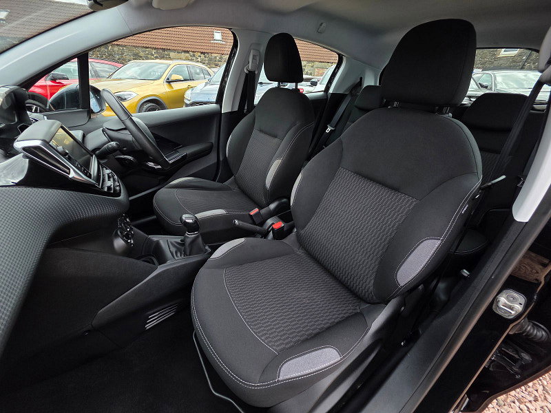 Peugeot 208 1.0 PureTech Active Hatchback 5dr Petrol Manual Euro 6 (68 ps) 5dr Manual 2026