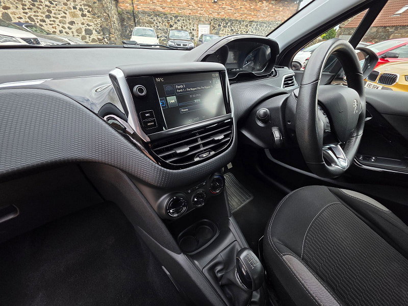 Peugeot 208 1.0 PureTech Active Hatchback 5dr Petrol Manual Euro 6 (68 ps) 5dr Manual 2026
