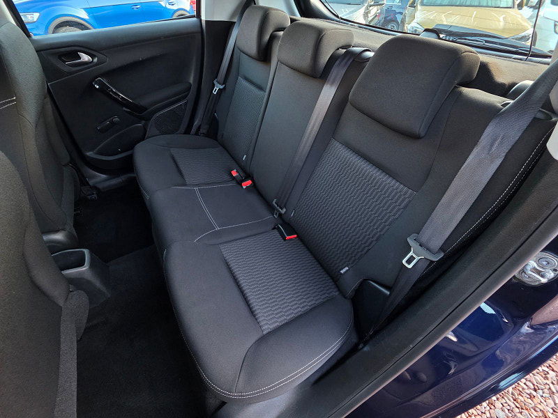 Peugeot 208 1.2 PureTech Active Hatchback 5dr Petrol Manual Euro 6 (82 ps) 5dr Manual 2025