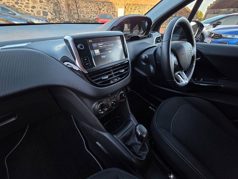 Peugeot 208 1.2 PureTech Active Hatchback 5dr Petrol Manual Euro 6 (82 ps) 5dr Manual 2025