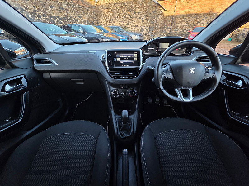 Peugeot 208 1.2 PureTech Active Hatchback 5dr Petrol Manual Euro 6 (82 ps) 5dr Manual 2025