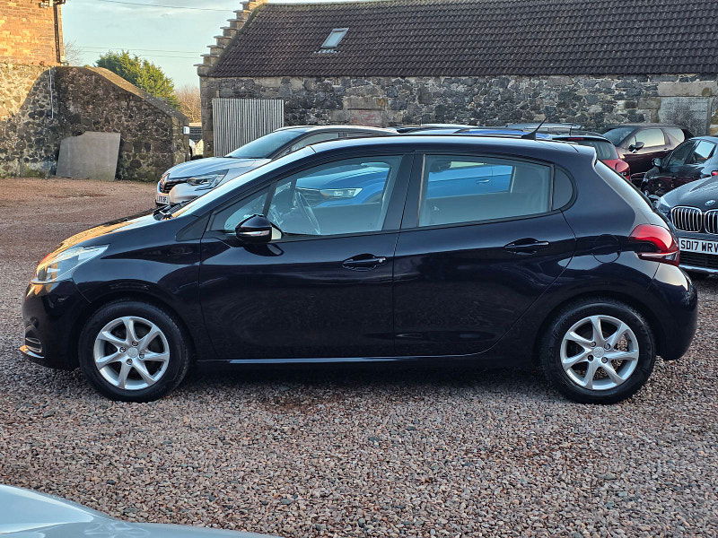 Peugeot 208 1.2 PureTech Active Hatchback 5dr Petrol Manual Euro 6 (82 ps) 5dr Manual 2025