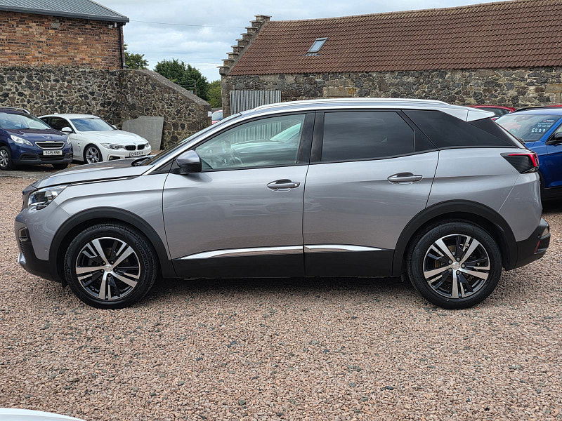 Peugeot 3008 1.2L Allure PureTech S/S SUV 5dr Petrol Manual Euro 6 (129 bhp) 5dr Manual 2025