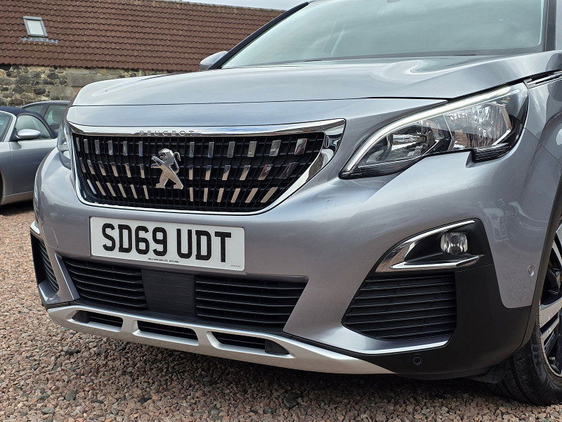 Peugeot 3008 1.2L Allure PureTech S/S SUV 5dr Petrol Manual Euro 6 (129 bhp) 5dr Manual 2025