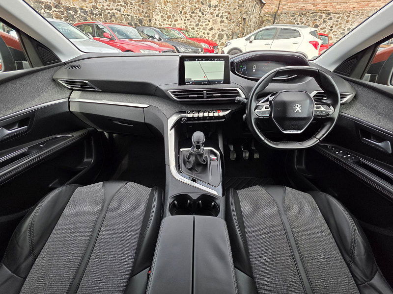 Peugeot 3008 1.2L Allure S/S SUV 5dr Petrol Manual Euro 6 (130 bhp) 5dr Manual 2025