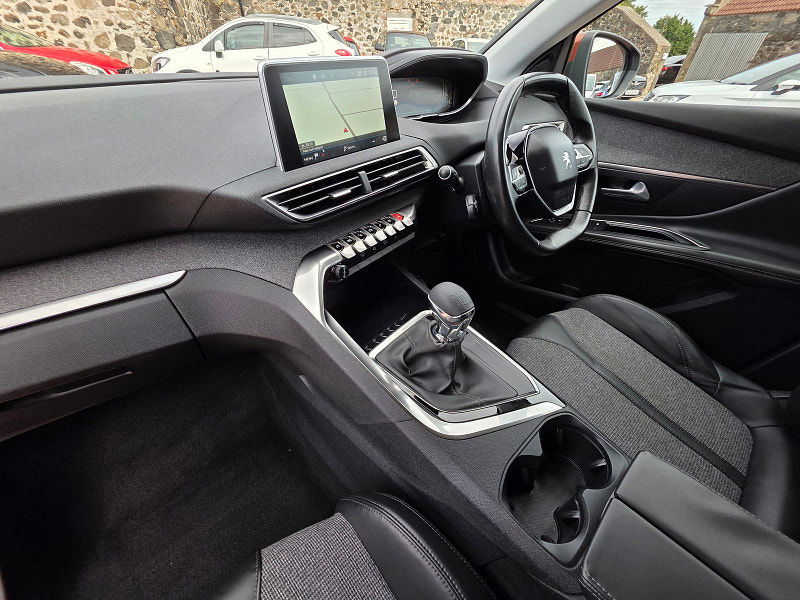 Peugeot 3008 1.2L Allure S/S SUV 5dr Petrol Manual Euro 6 (130 bhp) 5dr Manual 2025