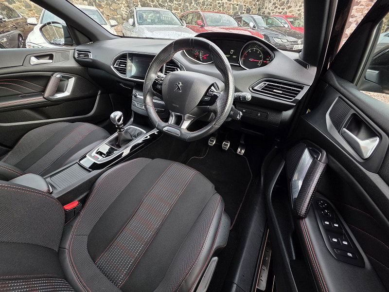 Peugeot 308 1.2L GT Line PureTech S/S Hatchback 5dr Petrol Manual Euro 6 (129 bhp) 5dr Manual 2025