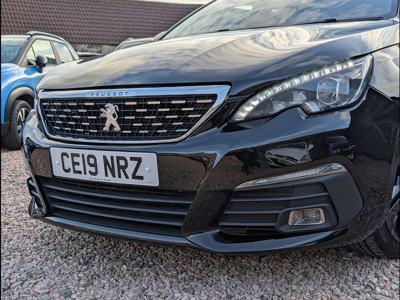 Peugeot 308 1.2L PURETECH S/S GT LINE Hatchback 5dr Petrol Manual Euro 6 (129 bhp) 5dr Manual 2025