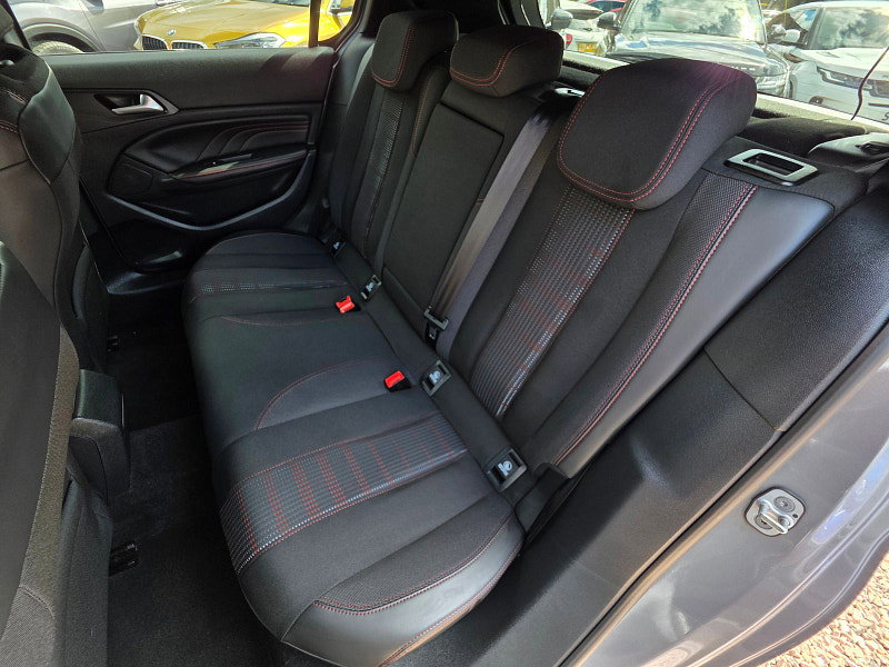 Peugeot 308 1.6 BlueHDi GT Line Hatchback 5dr Diesel Manual Euro 6 (s/s) (120 ps) 5dr Manual 2026