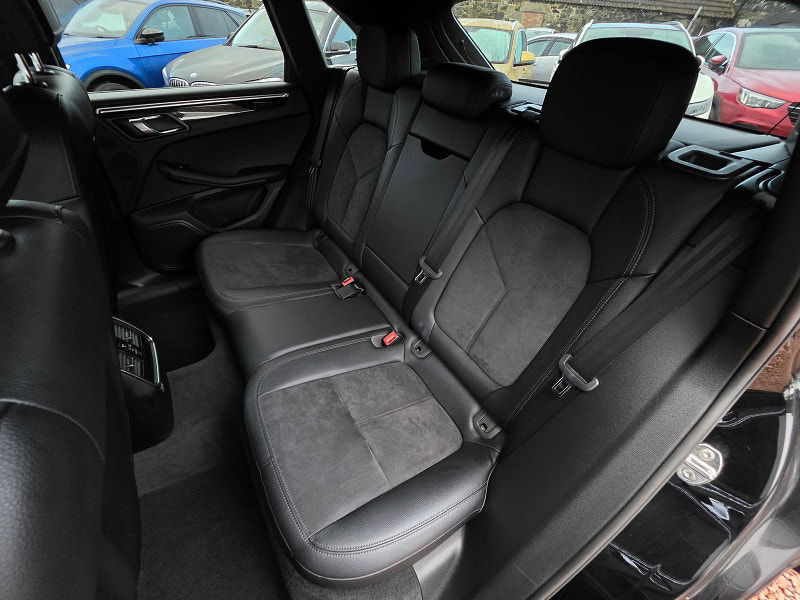 Porsche Macan 3.0 TD V6 S SUV 5dr Diesel PDK 4WD Euro 6 (s/s) (258 ps) 5dr Automatic 2025