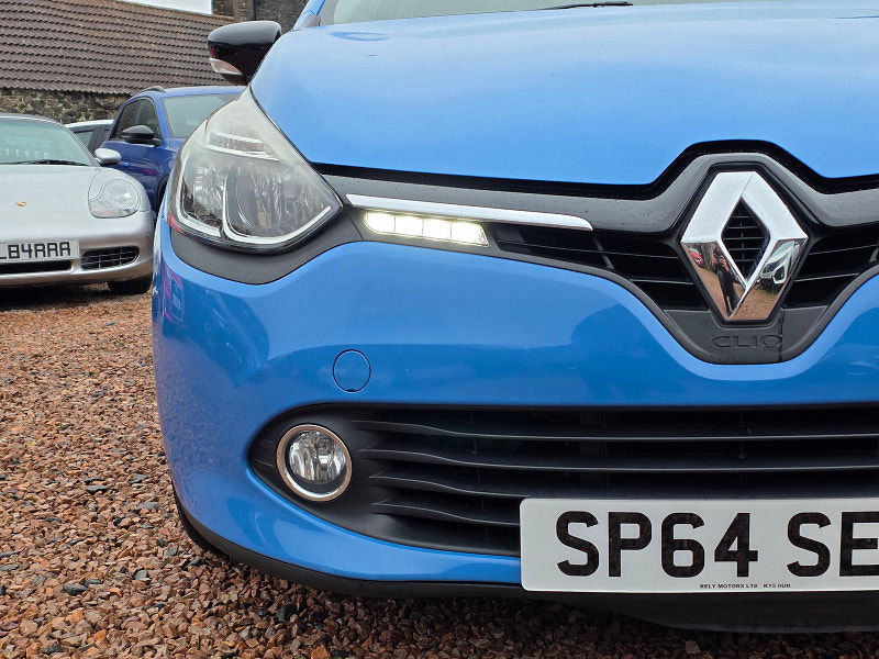 Renault Clio 1.1L Clio Dynamique MediaNav Hatchback 5dr Petrol Manual Euro 5 (75 bhp) 5dr Manual 2025
