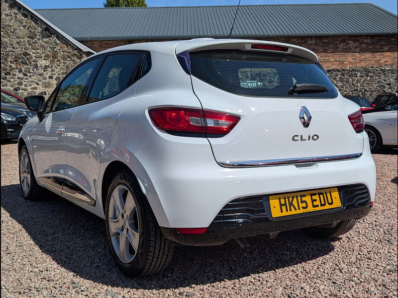 Renault Clio 1.1L Clio Dynamique MediaNav Hatchback 5dr Petrol Manual Euro 6 (75 bhp) 5dr Manual 2025