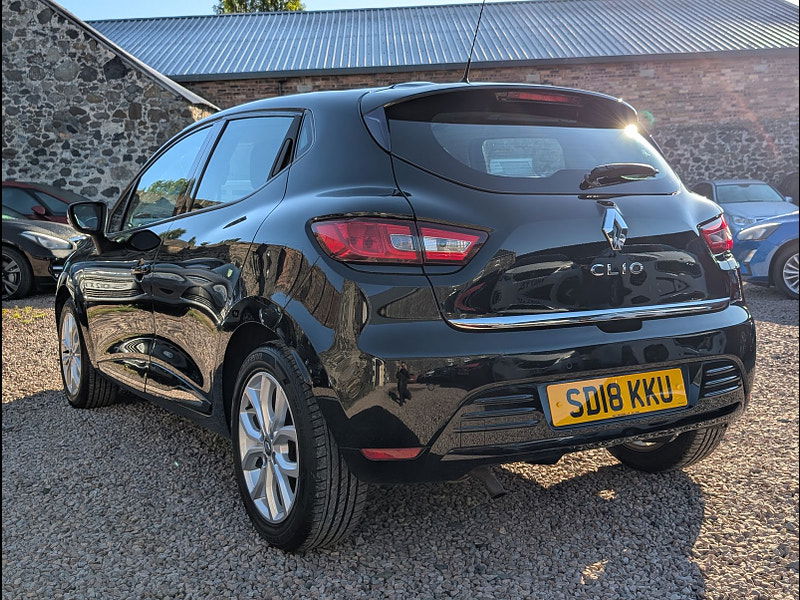Renault Clio 1.1L Clio Dynamique Nav Hatchback 5dr Petrol Manual Euro 6 (72 bhp) 5dr Manual 2025