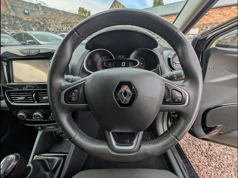 Renault Clio 1.1L Clio Dynamique Nav Hatchback 5dr Petrol Manual Euro 6 (72 bhp) 5dr Manual 2025