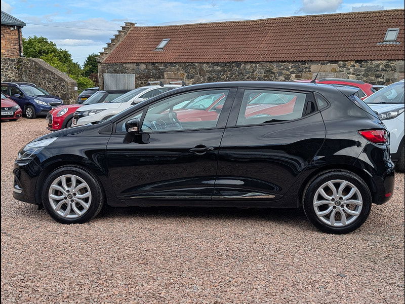Renault Clio 1.1L Clio Dynamique Nav Hatchback 5dr Petrol Manual Euro 6 (72 bhp) 5dr Manual 2025