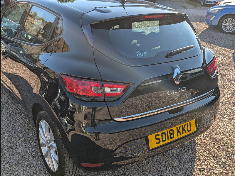 Renault Clio 1.1L Clio Dynamique Nav Hatchback 5dr Petrol Manual Euro 6 (72 bhp) 5dr Manual 2025