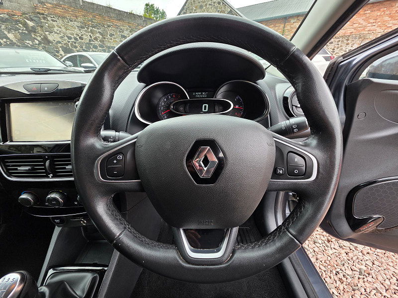 Renault Clio 1.1L Clio Dynamique Nav Hatchback 5dr Petrol Manual Euro 6 (72 bhp) 5dr Manual 2025