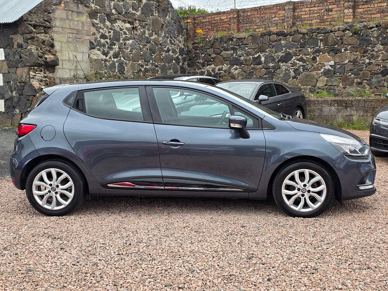 Renault Clio 1.1L Clio Dynamique Nav Hatchback 5dr Petrol Manual Euro 6 (72 bhp) 5dr Manual 2025