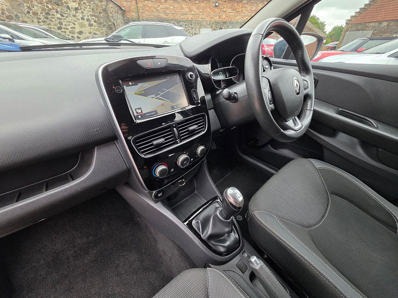 Renault Clio 1.1L Clio Dynamique Nav Hatchback 5dr Petrol Manual Euro 6 (72 bhp) 5dr Manual 2025