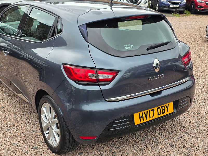 Renault Clio 1.1L Clio Dynamique Nav Hatchback 5dr Petrol Manual Euro 6 (72 bhp) 5dr Manual 2025
