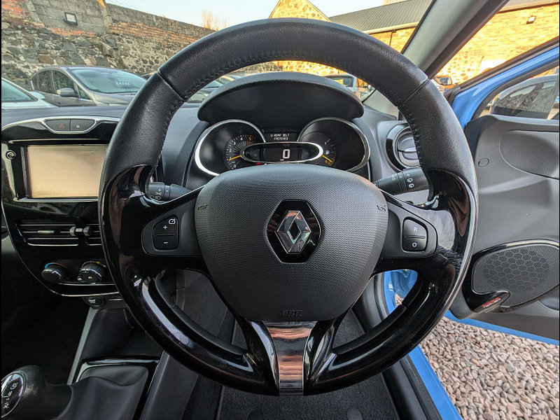 Renault Clio 1.5L DYNAMIQUE MEDIANAV ENERGY DCI S/S Hatchback 5dr Diesel Manual Euro 5 (90 bhp) 5dr Manual 2026