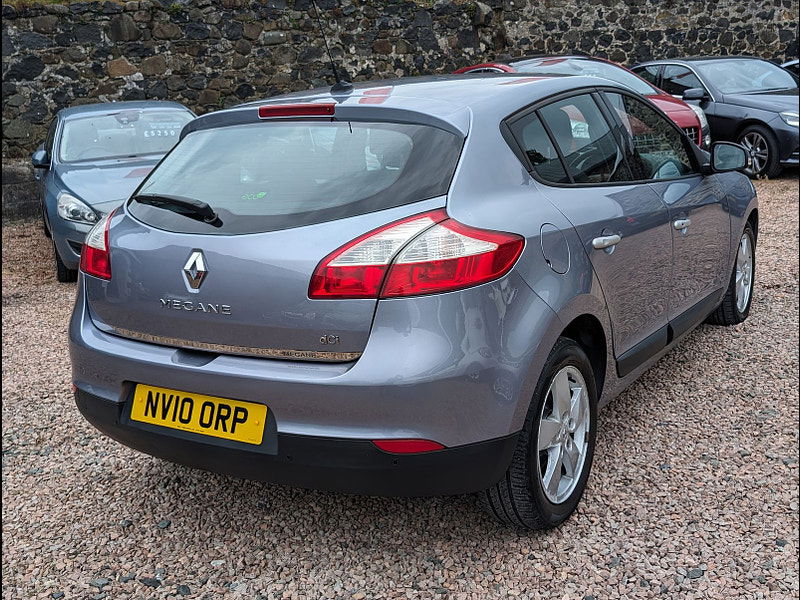 Renault Megane 1.5L DYNAMIQUE TOMTOM DCI Hatchback 5dr Diesel Manual Euro 4 (106 bhp) 5dr Manual 2024